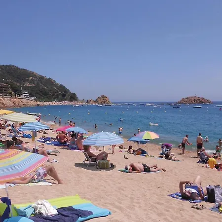 3 Bedroom Gorgeous In Apartment Tossa de Mar